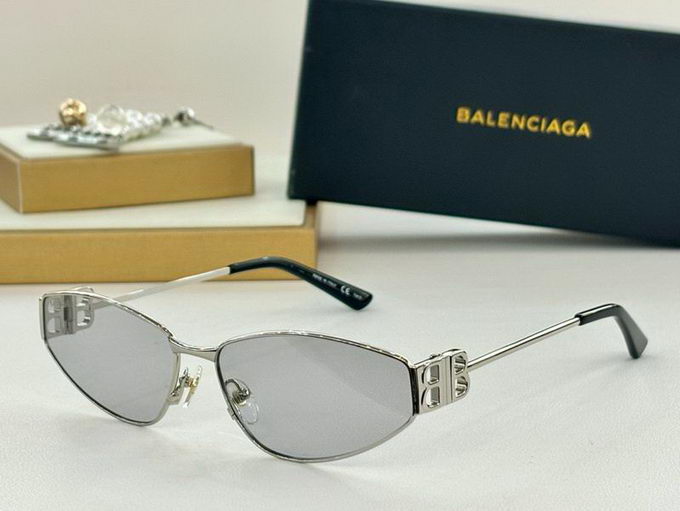 Balenciaga Sunglasses ID:20240703-136